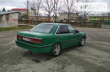 Седан Mazda 626 1988 в Тернополе