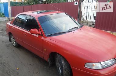 Седан Mazda 626 1993 в Гайсину