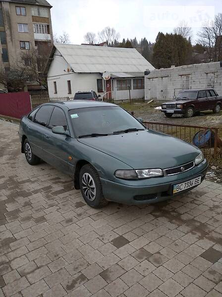 Седан Mazda 626 1997 в Стрию