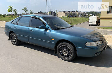 Хэтчбек Mazda 626 1992 в Ровно