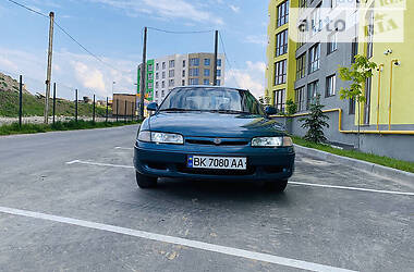 Хэтчбек Mazda 626 1992 в Ровно