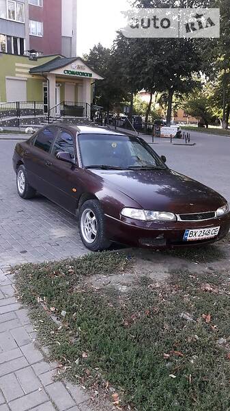 Седан Mazda 626 1993 в Кам'янець-Подільському