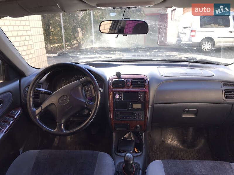 Хетчбек Mazda 626 1999 в Вінниці фото 5 Хетчбек Mazda 626 1999 в Вінниці