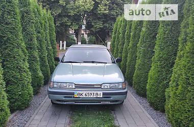 Хэтчбек Mazda 626 1990 в Дубно