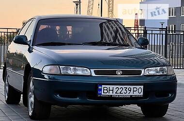 Хетчбек Mazda 626 1993 в 