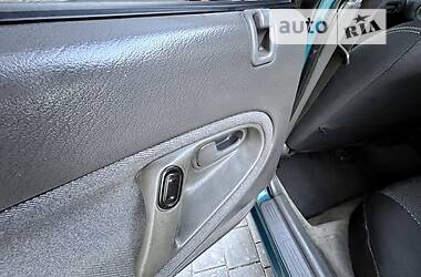 Хетчбек Mazda 626 1993 в 