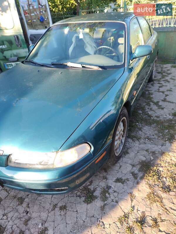 Седан Mazda 626 1996 в Баштанке