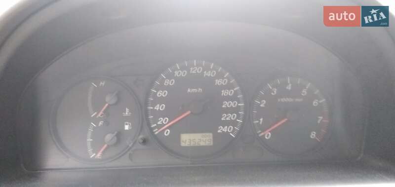 Универсал Mazda 626 2000 в Могилев-Подольске