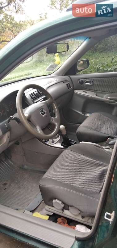 Универсал Mazda 626 2000 в Могилев-Подольске