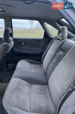 Хэтчбек Mazda 626 1990 в Коростене