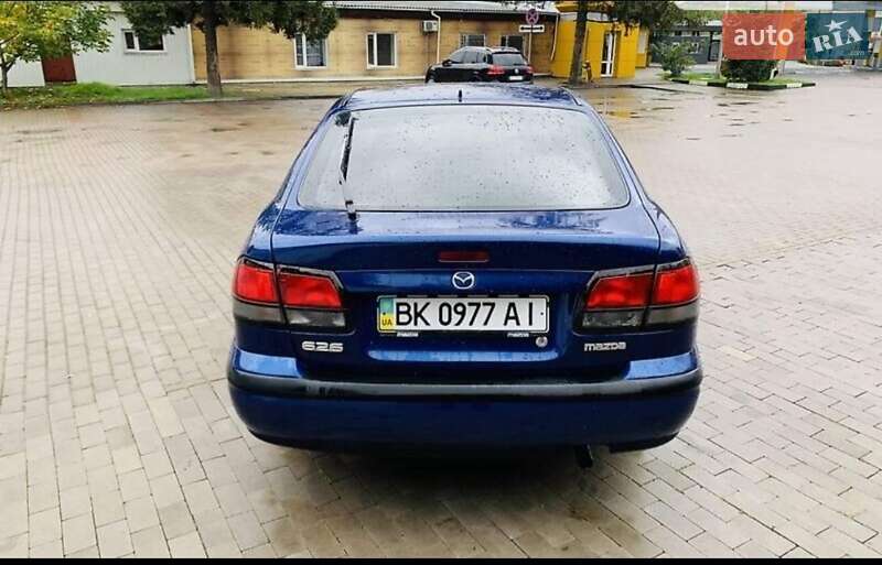 Седан Mazda 626 1999 в Ровно