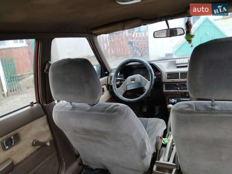 Седан Mazda 626 1986 в Луцке фото 7 Седан Mazda 626 1986 в Луцке