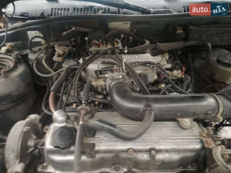 Хэтчбек Mazda 626 1987 в Теофиполе
