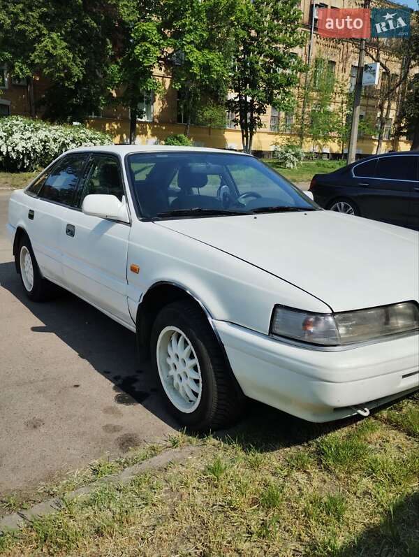Хетчбек Mazda 626 1989 в Черкасах фото 2 Хетчбек Mazda 626 1989 в Черкасах