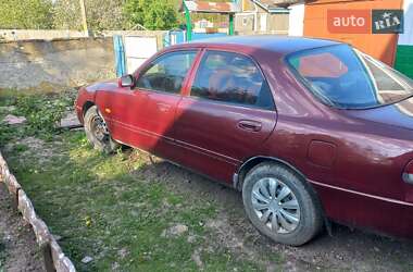 Хэтчбек Mazda 626 1992 в 