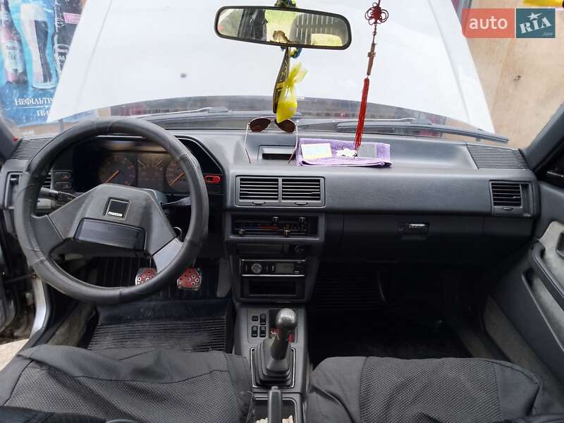 Седан Mazda 626 1986 в Білій Церкві