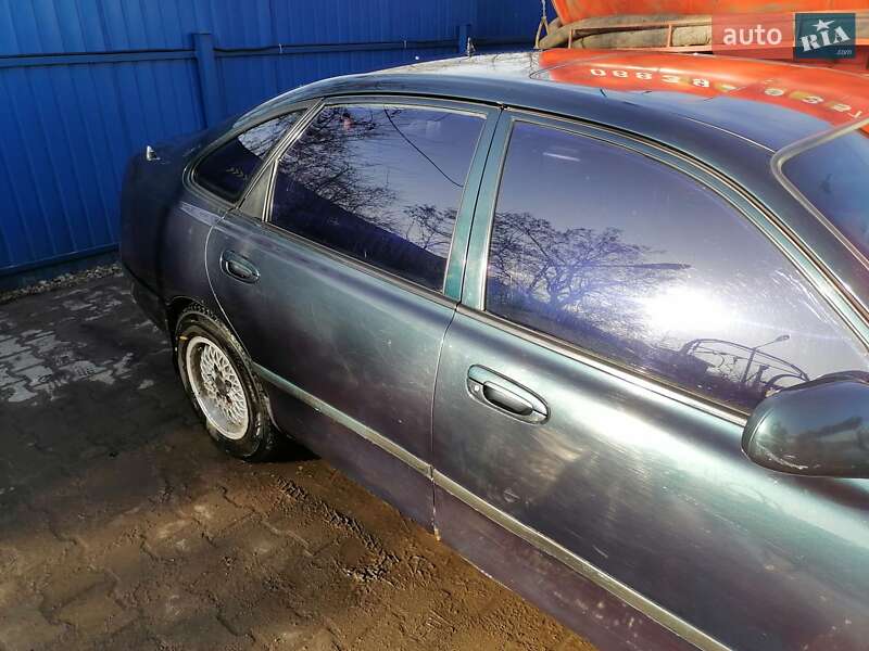 Хэтчбек Mazda 626 1994 в Гадяче