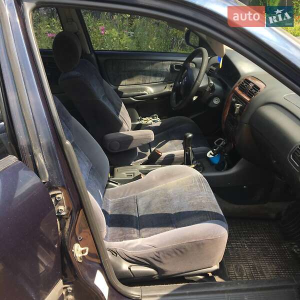 Хэтчбек Mazda 626 1999 в Харькове