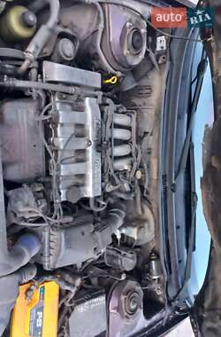 Седан Mazda 626 1993 в Николаеве
