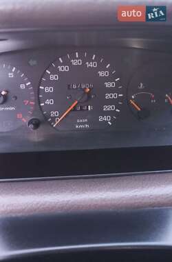 Седан Mazda 626 1993 в Николаеве