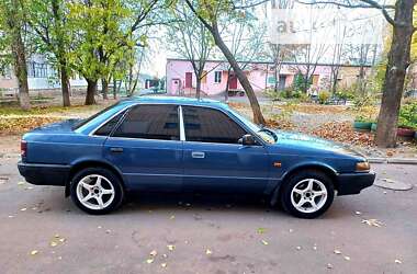 Седан Mazda 626 1989 в Миколаєві