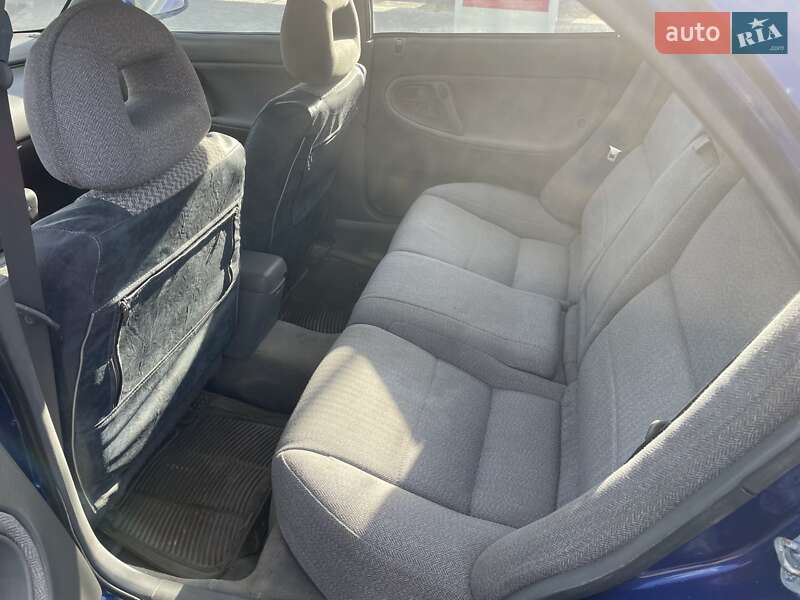 Седан Mazda 626 1993 в Одессе