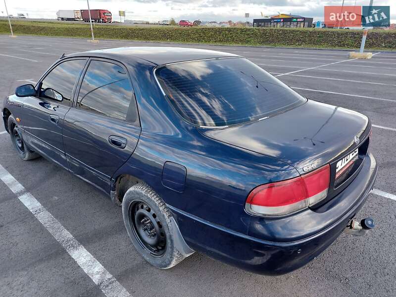 Седан Mazda 626 1996 в Львове