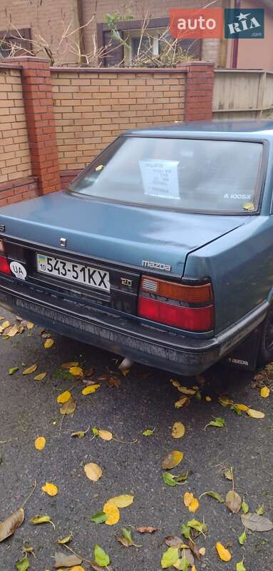 Седан Mazda 626 1988 в Славутичі