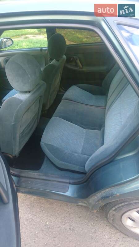 Хетчбек Mazda 626 1997 в Львові