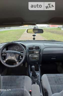 Седан Mazda 626 1998 в Вишневом