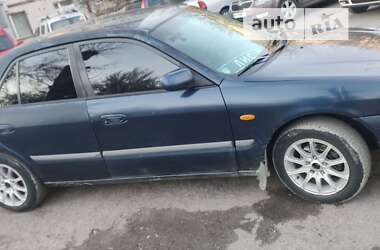 Седан Mazda 626 1999 в Запоріжжі