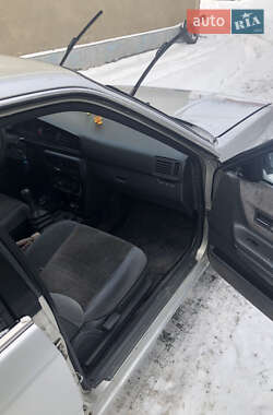 Хэтчбек Mazda 626 1988 в Черновцах