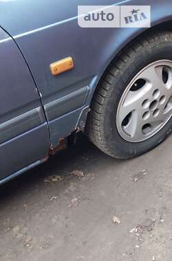 Универсал Mazda 626 1988 в 