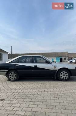 Хэтчбек Mazda 626 1987 в Арцизе