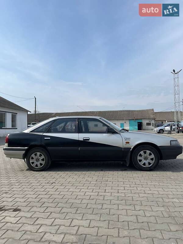 Хэтчбек Mazda 626 1987 в Арцизе