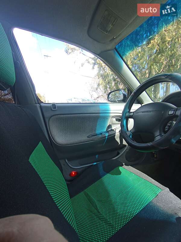 Хэтчбек Mazda 626 1993 в Николаеве фото 14 Хэтчбек Mazda 626 1993 в Николаеве