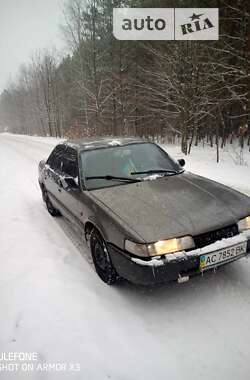 Седан Mazda 626 1988 в Владимирце