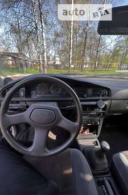 Купе Mazda 626 1988 в Першотравенске