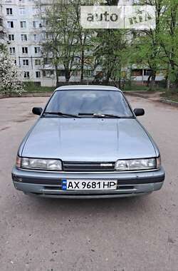 Седан Mazda 626 1988 в Харкові