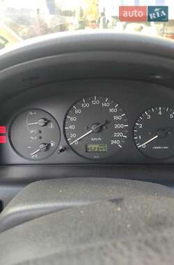 Седан Mazda 626 1998 в Славянске