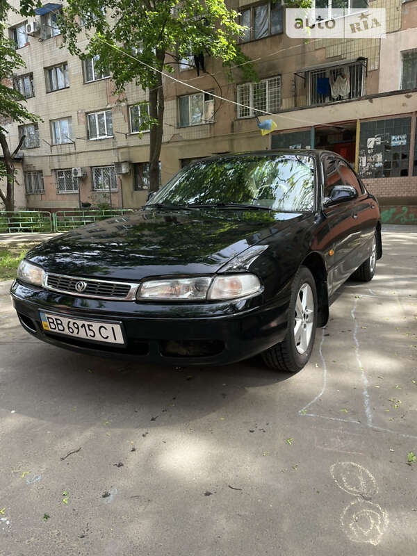 Седан Mazda 626 1995 в Одессе