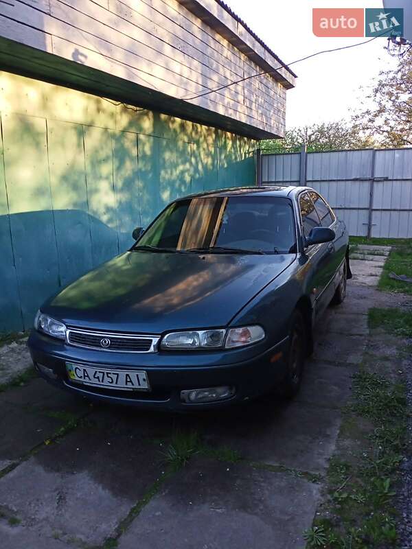 Седан Mazda 626 1997 в Ямполе