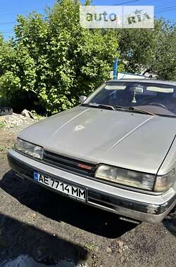 Хетчбек Mazda 626 1988 в Дніпрі