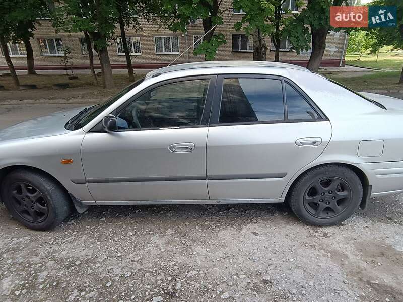 Седан Mazda 626 1998 в Запорожье