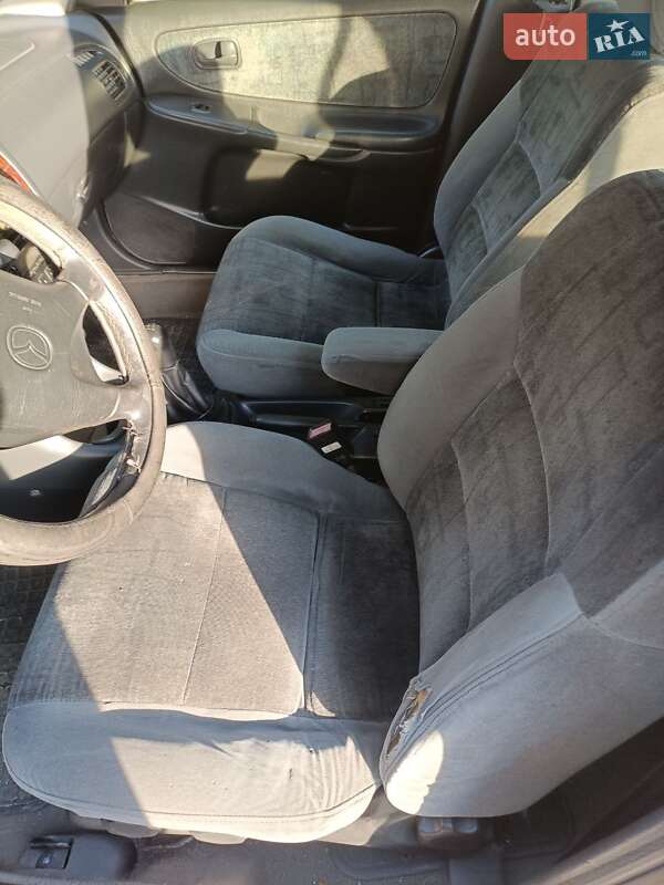 Седан Mazda 626 1998 в Запорожье