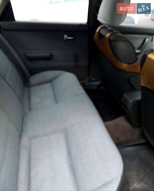 Універсал Mazda 626 1990 в Полтаві фото 2 Універсал Mazda 626 1990 в Полтаві