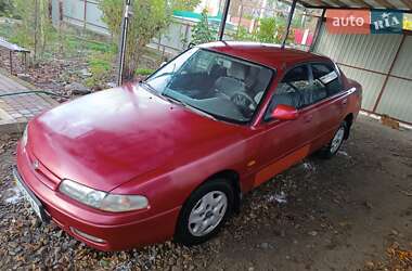 Седан Mazda 626 1993 в 