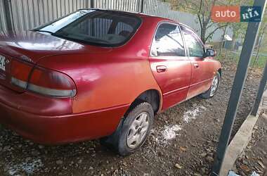 Седан Mazda 626 1993 в 