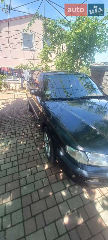 Хэтчбек Mazda 626 1999 в Одессе