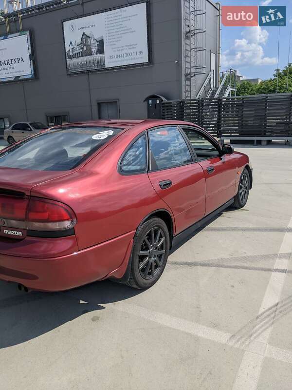 Хэтчбек Mazda 626 1992 в Киеве